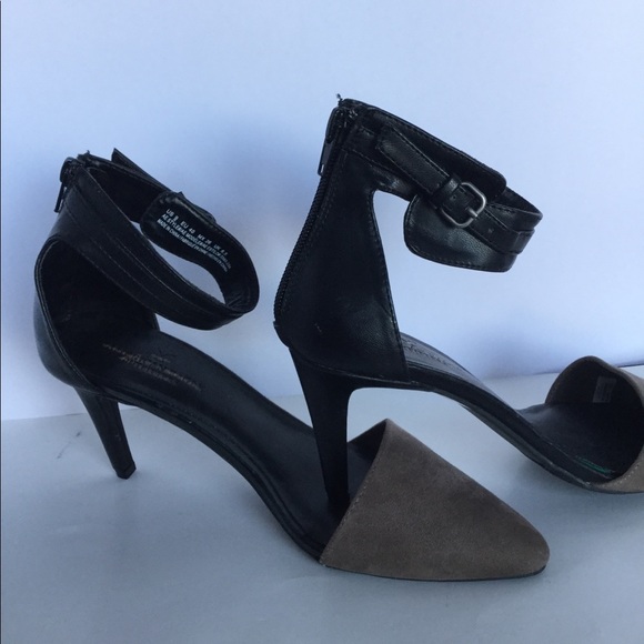 American Eagle Outfitters Shoes - NWOT American Eagle size 9 suede-leather heels